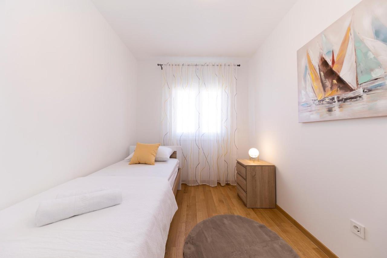 Apartment Diadora Zadar Ngoại thất bức ảnh